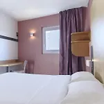 Hotel Centre Arenes 3*